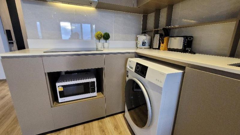 Andromeda Condo By Feng Паттая Номер фото